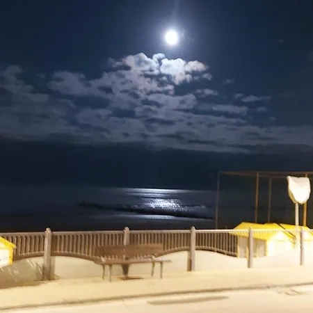 Hotel Oasi Ristorante Pizzeria 2*