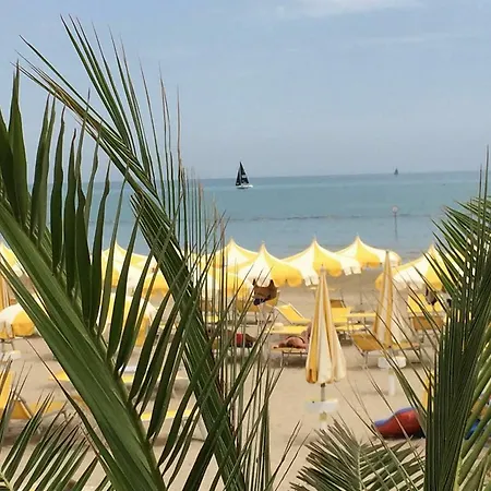 Hotel Oasi Ristorante Pizzeria 2*