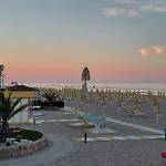 Oasi Ristorante Pizzeria 2* فانو