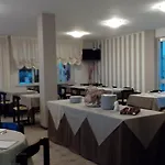 فندق Oasi Ristorante Pizzeria 2*